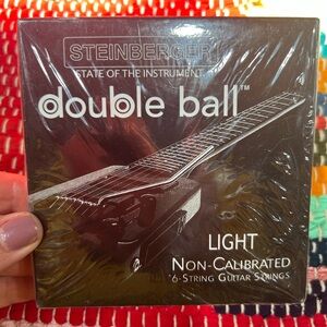 NWT Steinberger Double Ball Light 6-String Guitar Strings Non-Calibrated